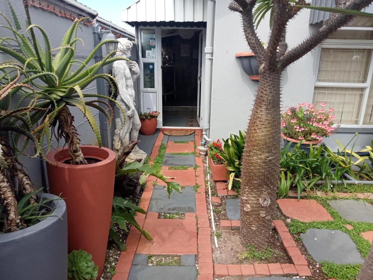 Mitchell'S Guesthouse Parow Exteriör bild