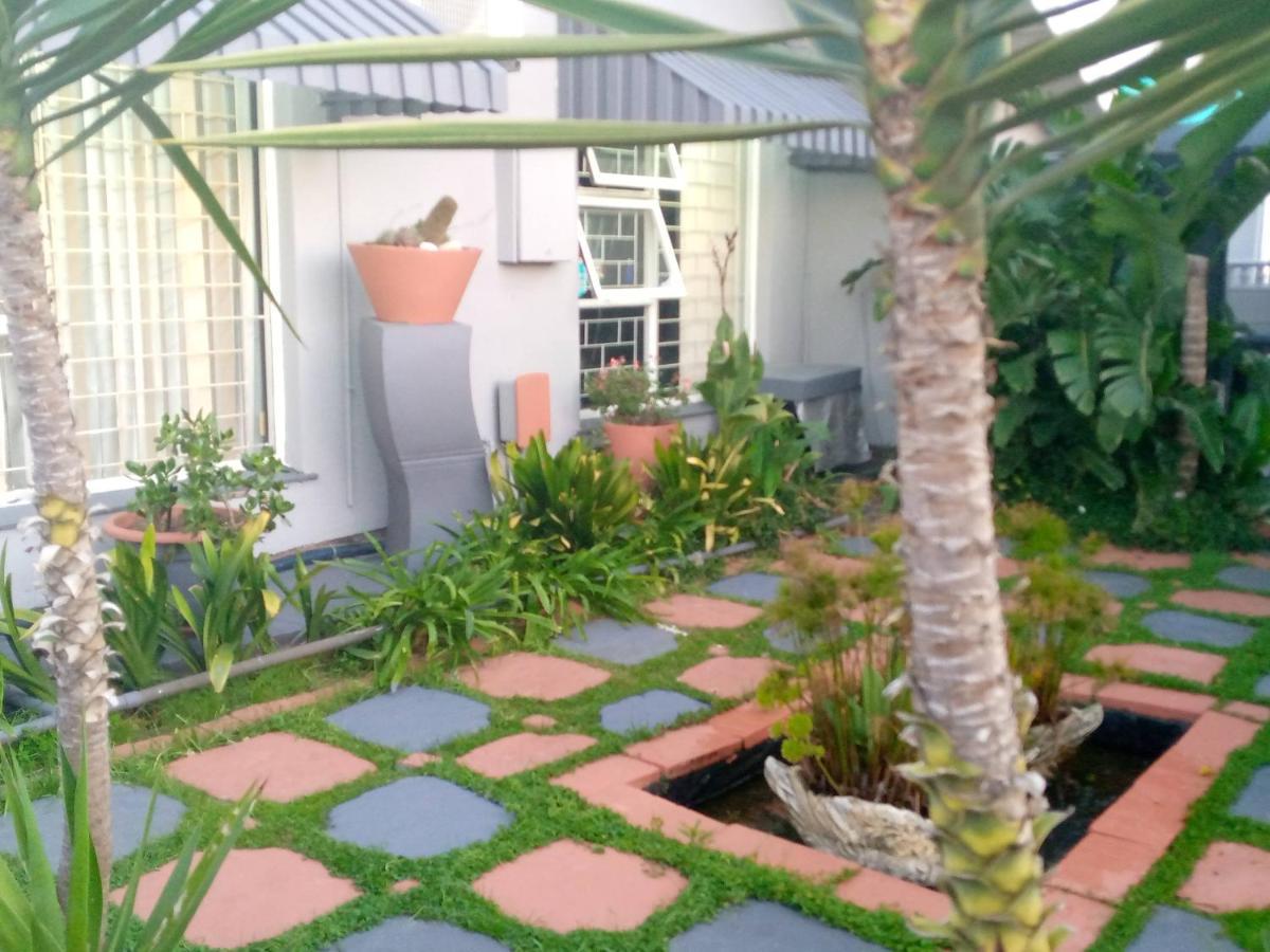 Mitchell'S Guesthouse Parow Exteriör bild